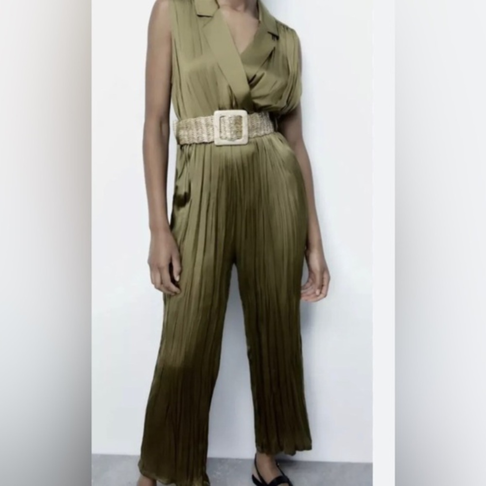 Zara Olive Green crinkled Satin-Effect Belted sleeveless Jumpsuit Size large new